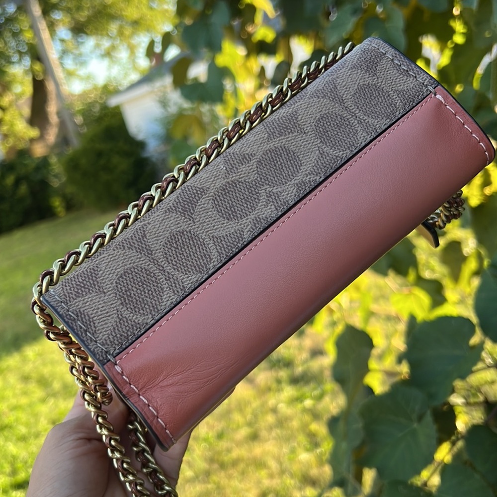 COACH 69587 PARKER 18 SIGNATURE CANVAS - Picture 15 of 16